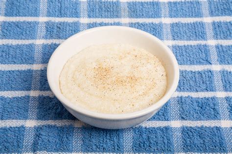 Can Chickens Eat Grits?