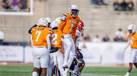 Louisiana Tech Bulldogs vs. UTEP Miners at Joe Aillet Stadium, Joe ...