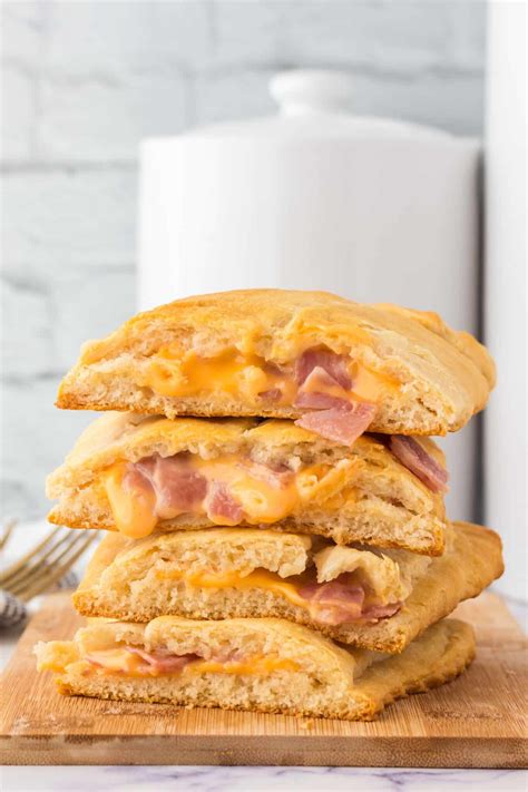 homemade ham and cheese hot pockets
