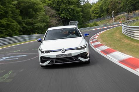 The Golf R “20 Years” is the fastest Volkswagen R ever on the Nürburgring-Nordschleife ...