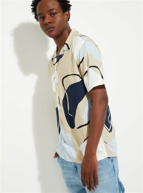 Buy URB_N Men Printed Resort Shirt Online at just Rs. 899.0 ...