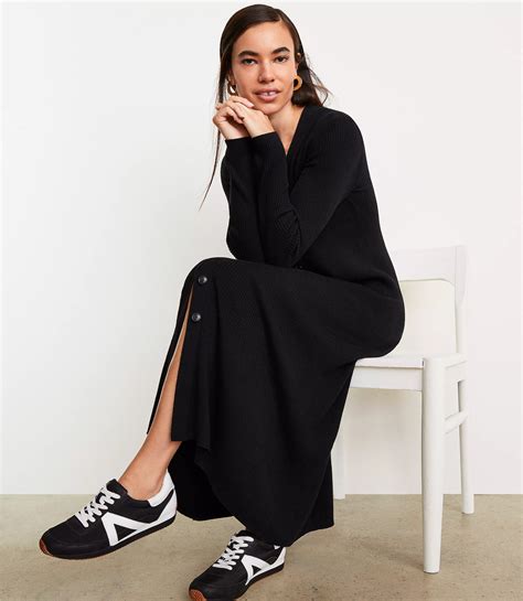 LOFT Versa Ribbed V-Neck Maxi Sweater Dress