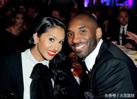 NBA球星老婆大PK，科比的最漂亮？帕楚利亚老婆喊他“野兽”