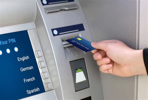 ATM取款机上的储蓄账户和信用账户有什么区别？两者我都试了，都是可以取款的，我卡是信用卡。-百度经验