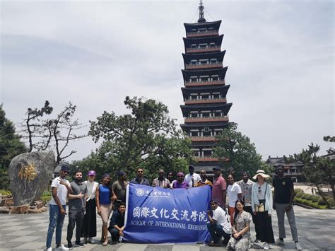 我校留学生赴扬州参加文化考察活动