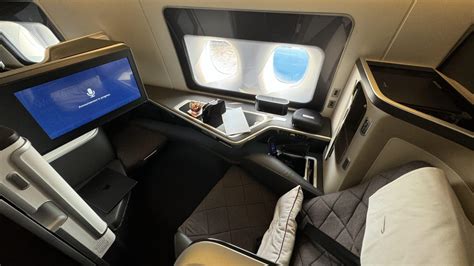 Review: British Airways First Class Boeing 777