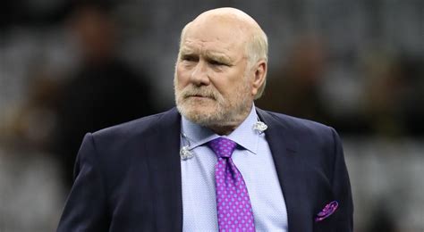 NFL Announcer Terry Bradshaw Shows Off Impressive Weight Loss