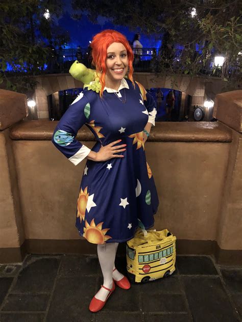 Miss Frizzle Costume : r/halloween