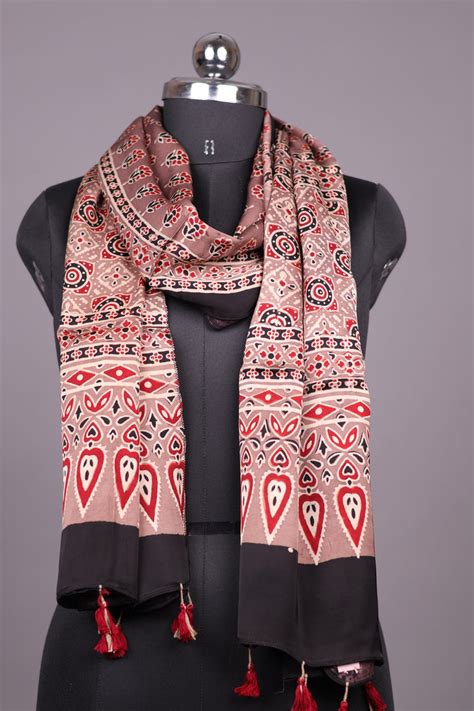 Products – Looms & Tassels