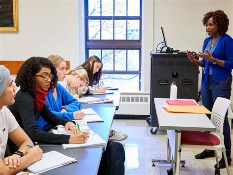 Admission & Aid | Colgate University