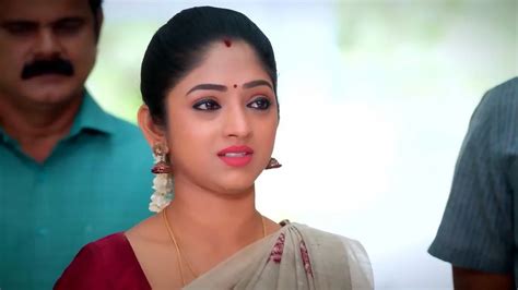 Watch Ninaithale Inikkum TV Serial Webisode of 1st July 2022 Online on ZEE5