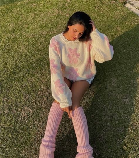 Shop Stylish Sweaters for Women At Best Prices