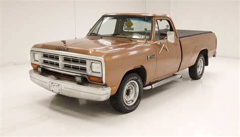 1986 Dodge D250 | Classic Auto Mall