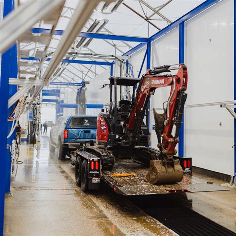 Truck Wash | Bluebird Truck Wash