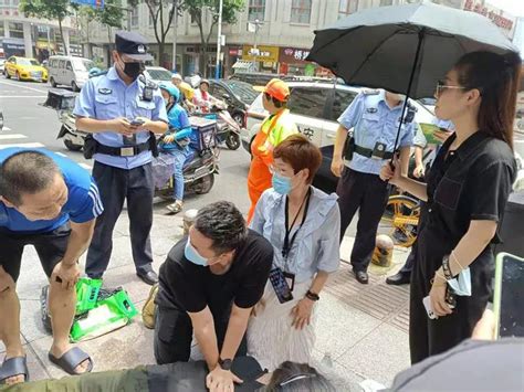 急诊护士、外卖小哥、公职人员携手救人 温州街头上演10分钟“生命接力” - 永嘉网