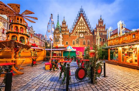 The 20+ Most Beautiful and Amazing Christmas Markets in Europe ...