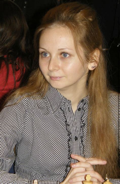 Guess her ethnicity : r/phenotypes