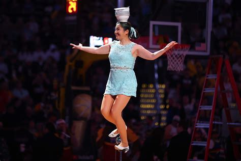 Injury Diagnosis Announced For Halftime Performer Red Panda - The Spun