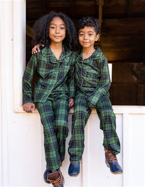 Leveret Kids Black & Green Plaid Flannel Pajamas – Leveret Clothing