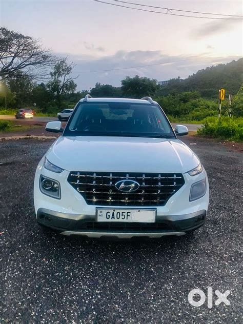 Hyundai Venue, 2021, Petrol - Cars in Kunkali, Cuncolim - 1819356493