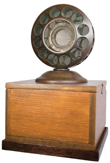 https://www.vintagemicworld.com/afbeeldingen/Western-Electric-394-W.png