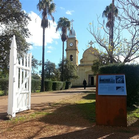 Graphics Building Signage 的图像结果