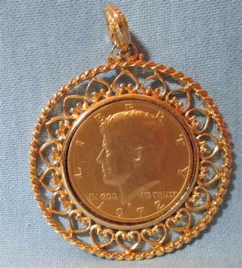 Vintage 1972 KENNEDY LIBERTY COIN Half Dollar Heart P… - Gem