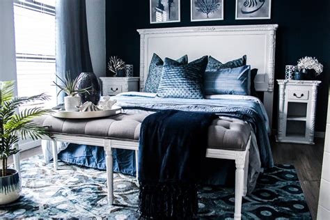 royal blue and white bedroom ideas
