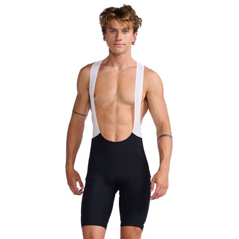 Buy 2XU Aero Cycle Bib short | Cyclop.in