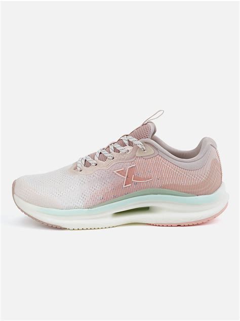 Xtep Women Feather Foam Running Shoes – Xtep India