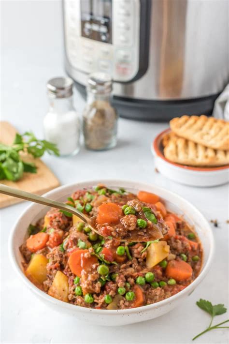 Ground Beef Stew Recipe - The Clean Eating Couple