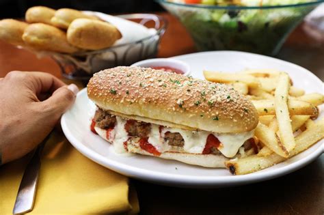 Olive Garden Chicken Parmesan Sandwich