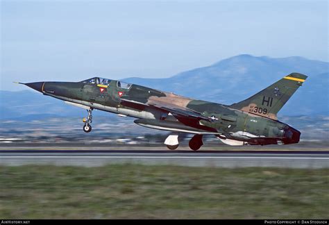 Aircraft Photo of 63-8309 / AF63-309 | Republic F-105F Thunderchief ...