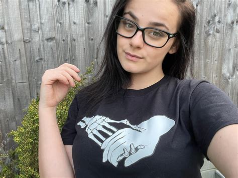 TW Pornstars - Tiffany Kelly. Twitter. Working in the adult entertainment industry is a lot of ...