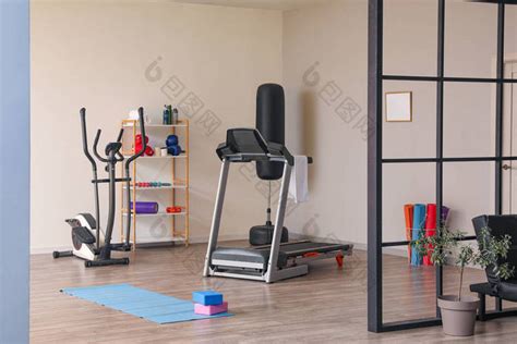 健身房 的图像结果