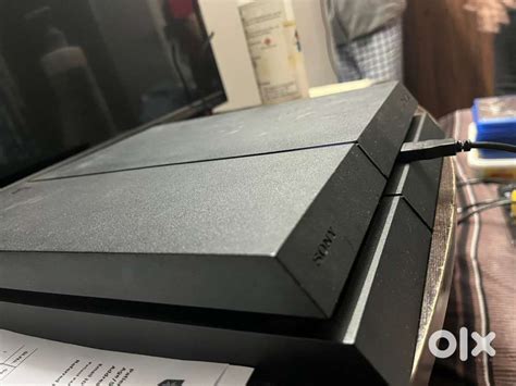 PS4 with 1 controllers - Games & Entertainment - 1799723018