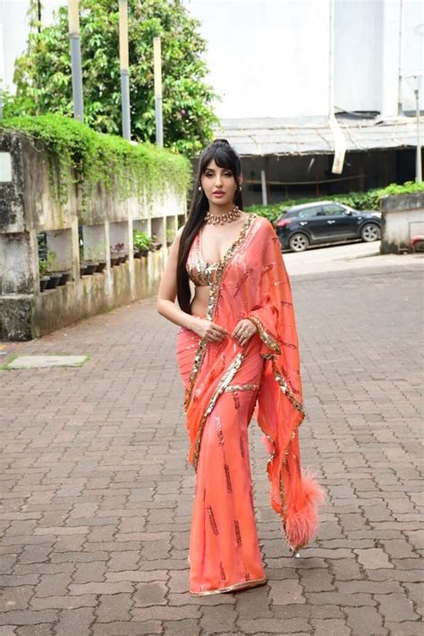 Madhuri Dixit, Nora Fatehi And Karan Johars Stylish Look On The Sets Of ...