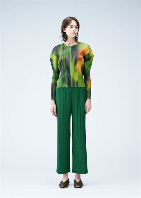 PLEATS PLEASE ISSEY MIYAKE – Page 3 – isseymiyake.com