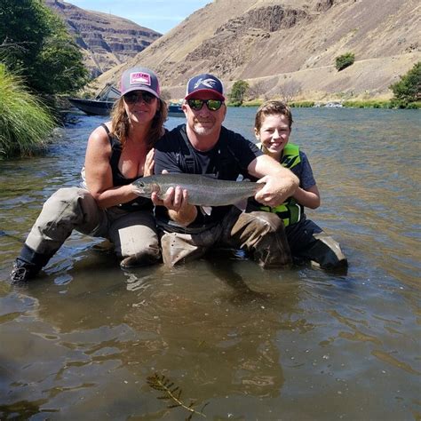 Deschutes River Steelhead » Outdoors International