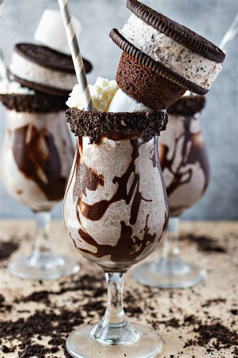 The Ultimate Cookies & Cream Milkshake
