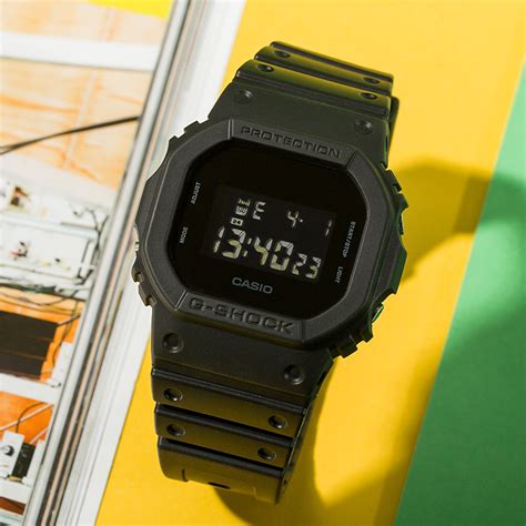 CASIO卡西欧手表小方块手表男G-SHOCK小方表复古运动电子表DW5600