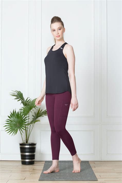 Buy Van Heusen Women Proactive Snug Fit & High Stretch Yoga Pants ...
