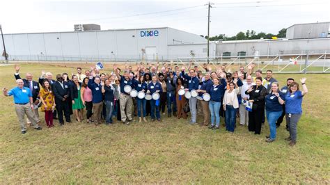 Darlington Dixie plant cuts ribbon to commemorate Georgia Pacific’s ...