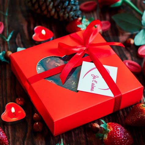 The ultimate Valentine's Day gift hampers guide