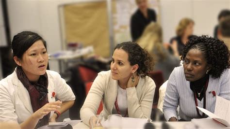 Triangular Cooperation 的图像结果