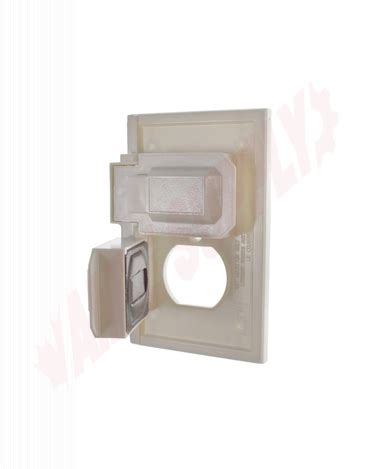 4976-W : Leviton Outdoor Weather-Resistant Receptacle Cover, Nylon ...