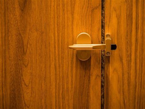 15 Door Handle Design Ideas for a Chic and Urban Look