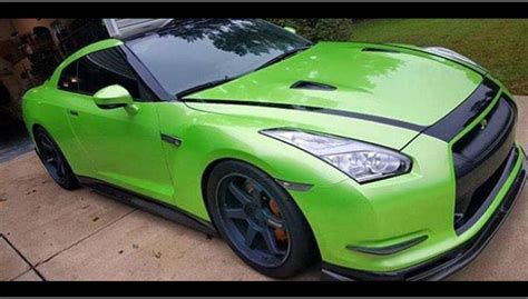 Buy Avery Dennison SW900 Gloss Light Green Pearl | 777-S | Vinyl CAR ...