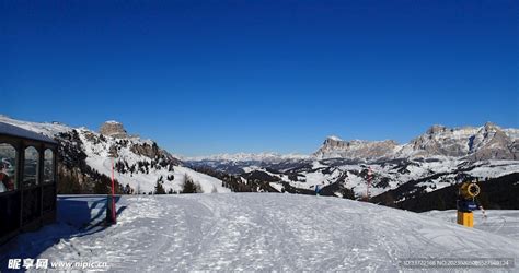 滑雪场 的图像结果