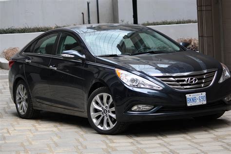 Hyundai Sonata Hybrid Photos and Specs. Photo: Sonata Hybrid Hyundai sale and 23 perfect photos ...